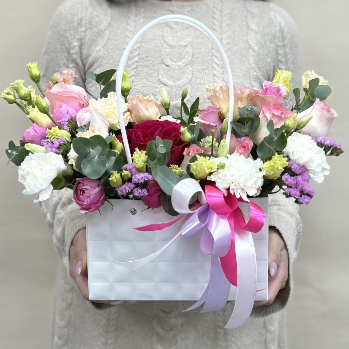 Букет дня Весеннее Небо в коробке