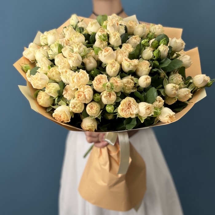 25 кустовых пионовидных роз Саммер-роз 40 см