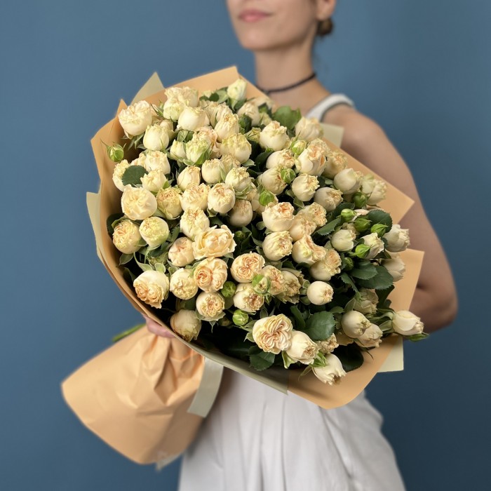 25 кустовых пионовидных роз Саммер-роз 40 см