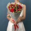 7 красных кустовых роз Рубикон 50 см