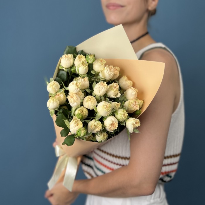 7 Кустовых пионовидных роз Саммер-роз 40 см