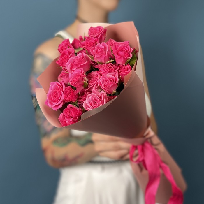 7 кустовых роз Глория 40 см