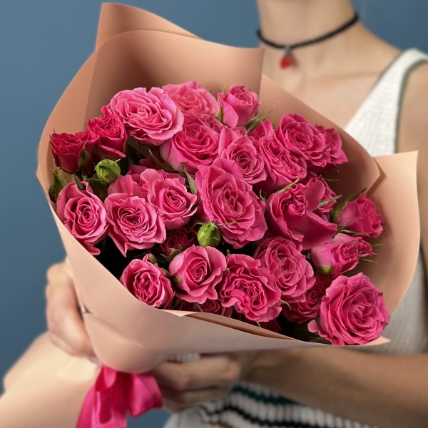 9 кустовых роз Глория 40 см