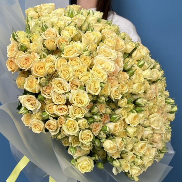 101 Кустовая Роза Триша 40см