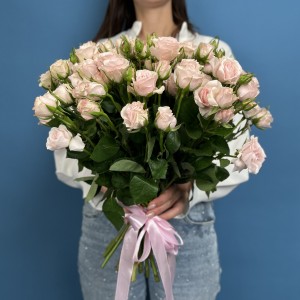 Кустовая Роза Шелби 40 см