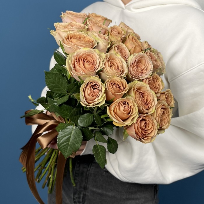 Зелено-персиковая роза Тедди 40 см