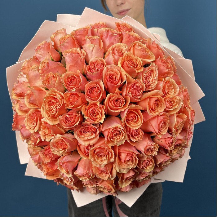 101 Кораллово - кремовая роза Верона 40 см