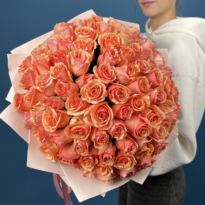 101 Кораллово - кремовая роза Верона 40 см