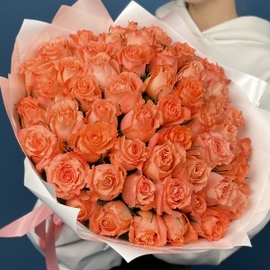 51 Коралловая роза Юлечка 40 см