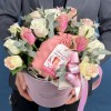 15 нежных роз Любимой маме в коробке