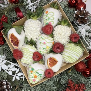 Новогодняя клубника в шоколаде праздник