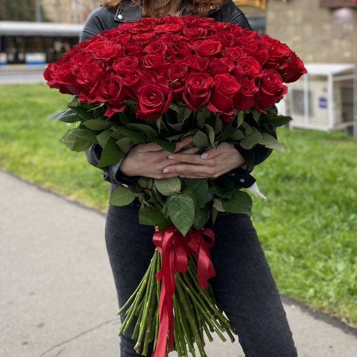 101 красная роза  Эвер ред 80 см