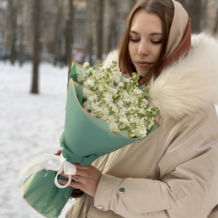 17 ароматных белых маттиол