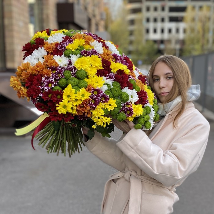 101 кустовая хризантема Яркий Mix