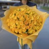 101 желтая роза Моментум 50 см