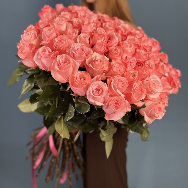 101 роза Би Свит 80 см