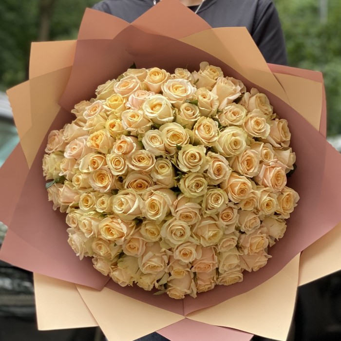 101 персиковая роза Кашмир