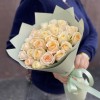 25 персиковых роз Кашмир