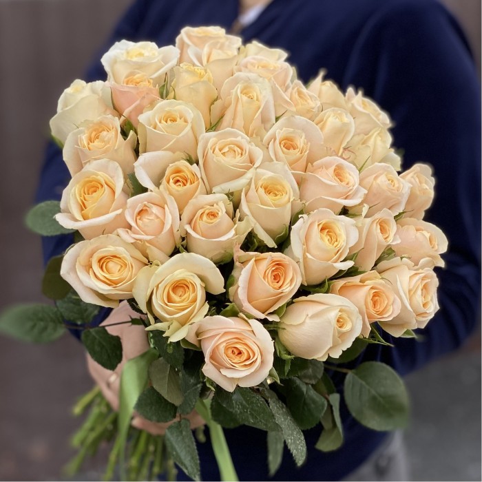 Персиковая роза  Кашмир