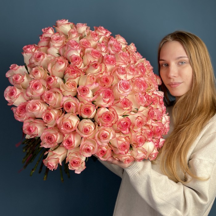 101 роза Джумилия 60 см