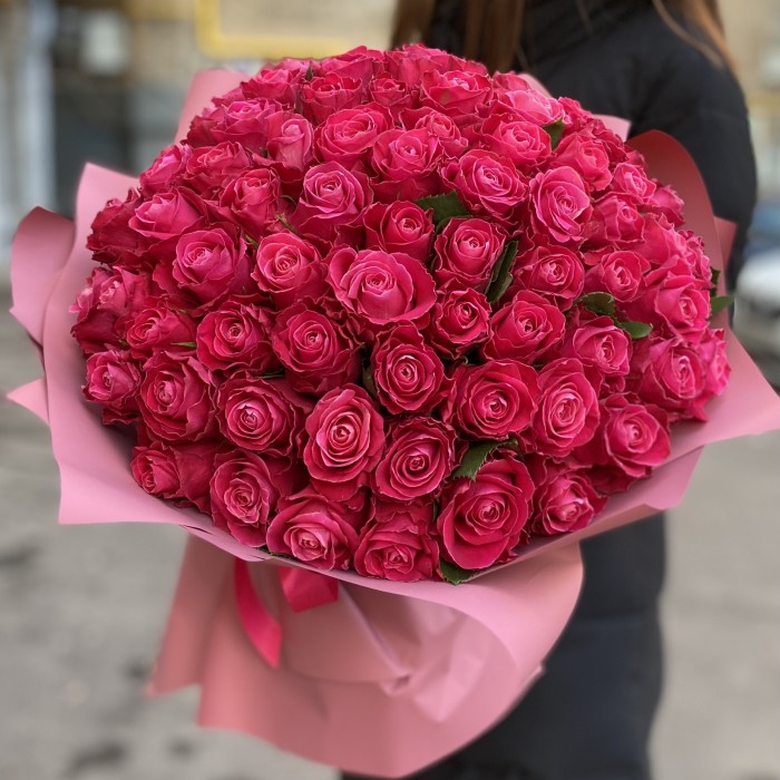 101 малиновая роза Movie Star