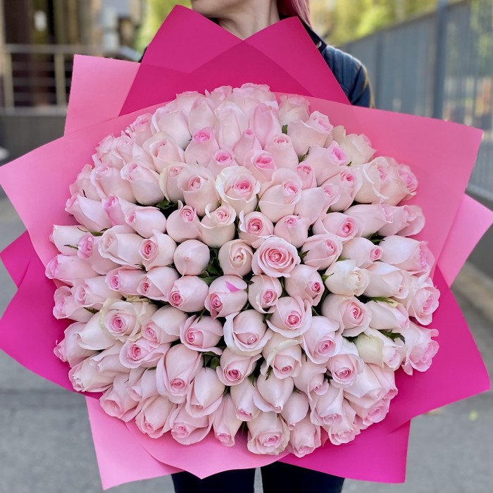 101 роза Свит Ревиваль 40 см