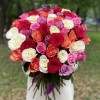 Микс из 51 розы 60 см Летние краски