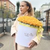 101 желтая роза в коробке