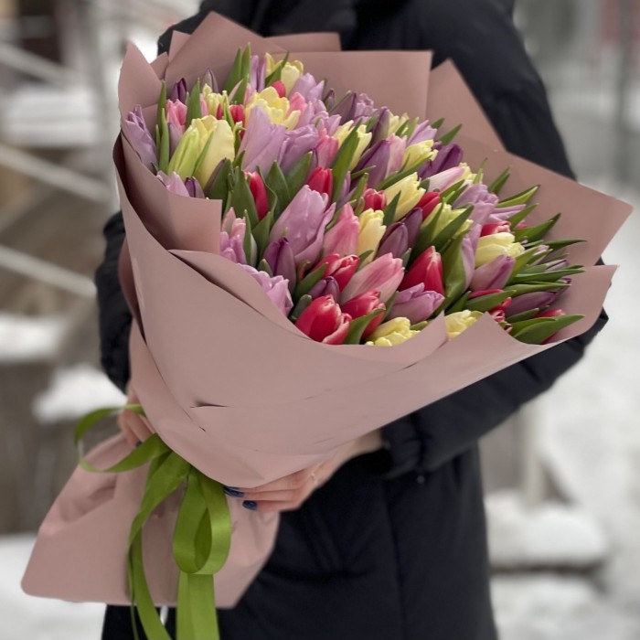 101 тюльпан микс пастельных оттенков