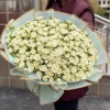 101 белая кустовая роза 40см