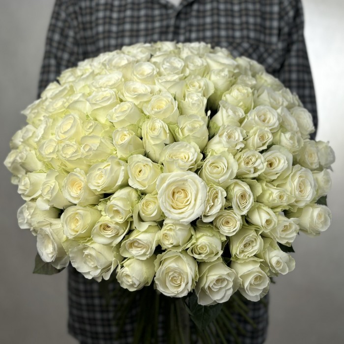 101 белая роза 50 см