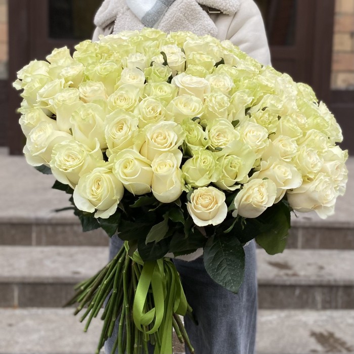 101 белая роза Мондиаль