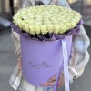 101 белая роза в шляпной коробке