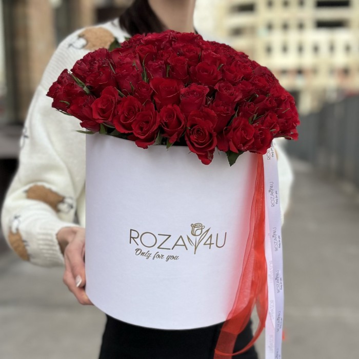 101 красная роза в коробке