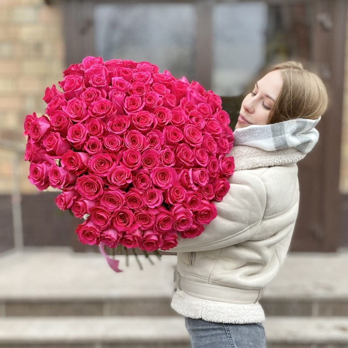 101 малиновая роза Пинк Флойд 60 см