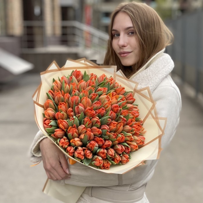 101 оранжевый пионовидный тюльпан Эрмитаж Даб