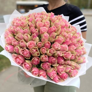 101 роза Белла