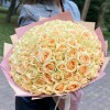 101 роза Пич аваланш 40 см
