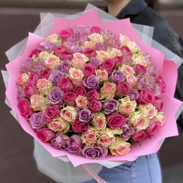 101 роза Розовый микс