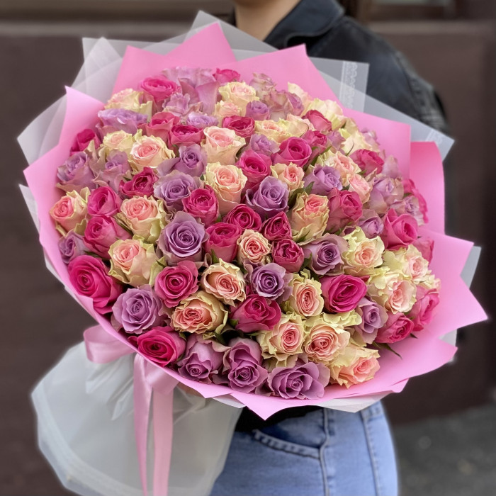 101 роза Розовый микс