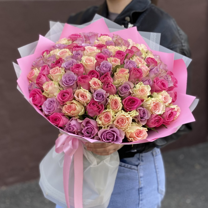 101 роза Розовый микс