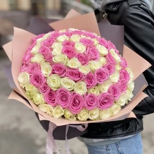 Выбирал розы на выписку дочки — остался доволен