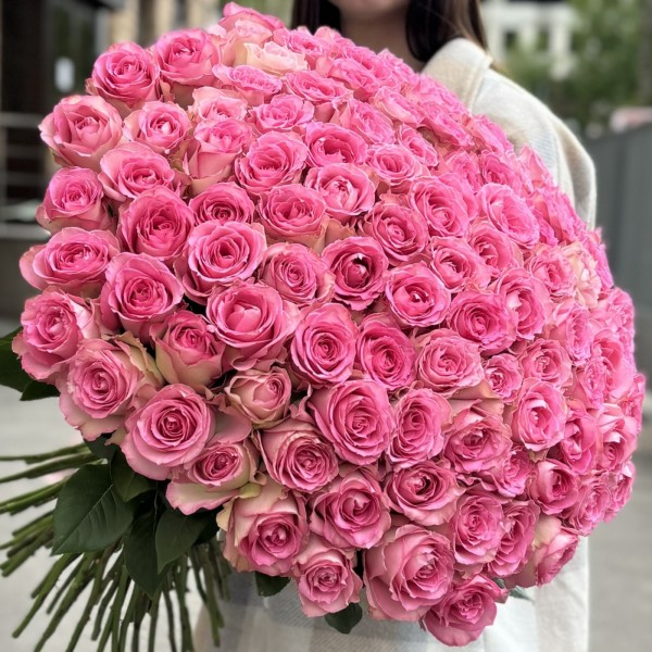 101 розовая роза Свит Юник 60 см