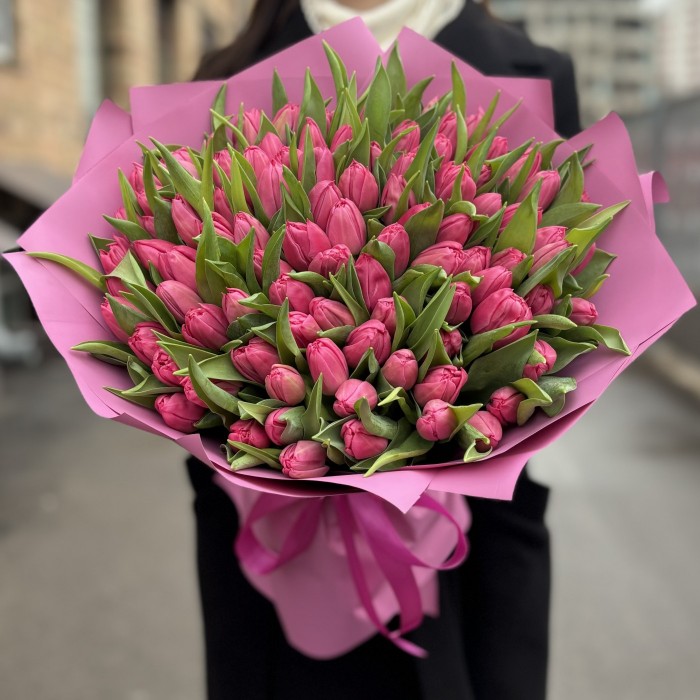 101 розовый тюльпан Квин оф Марвел в упаковке