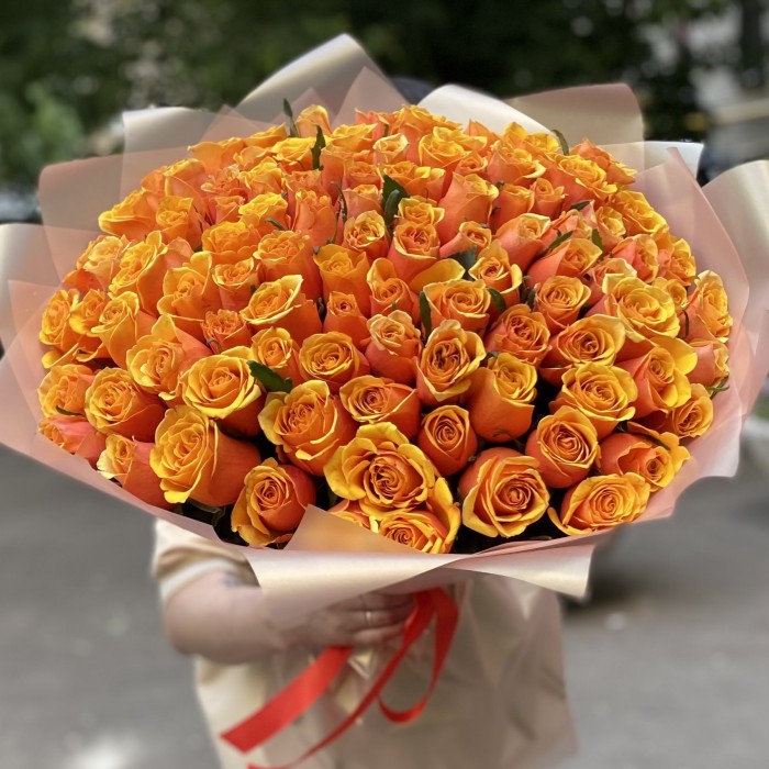 101 оранжевая роза Бермуда