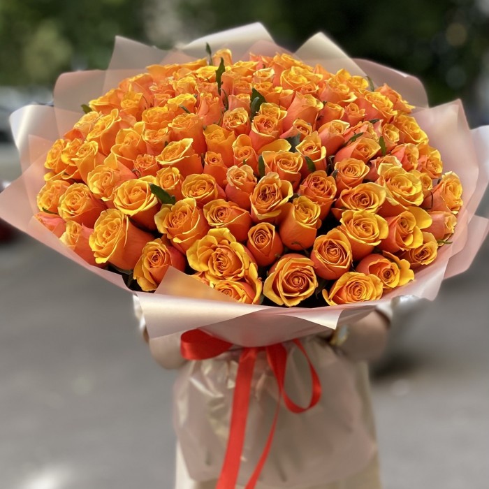 101 оранжевая роза Бермуда