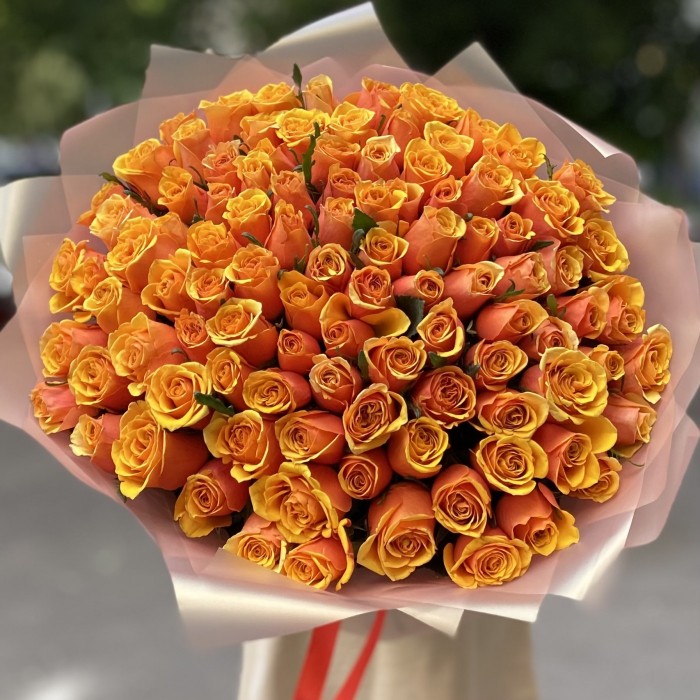 101 оранжевая роза Бермуда