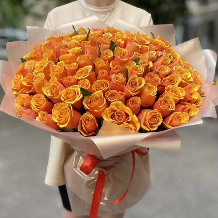 101 оранжевая роза Бермуда