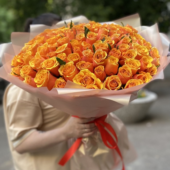 101 оранжевая роза Бермуда