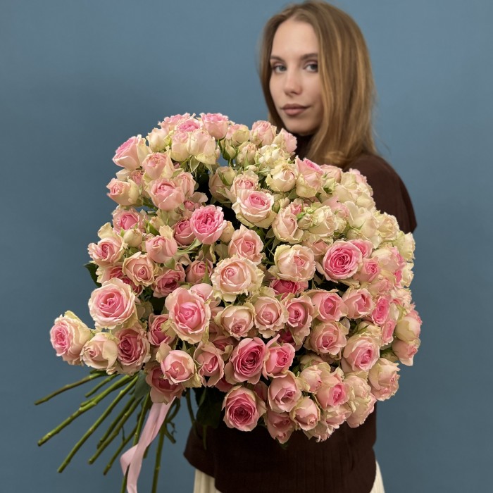 Кустовая роза Динара 60 см